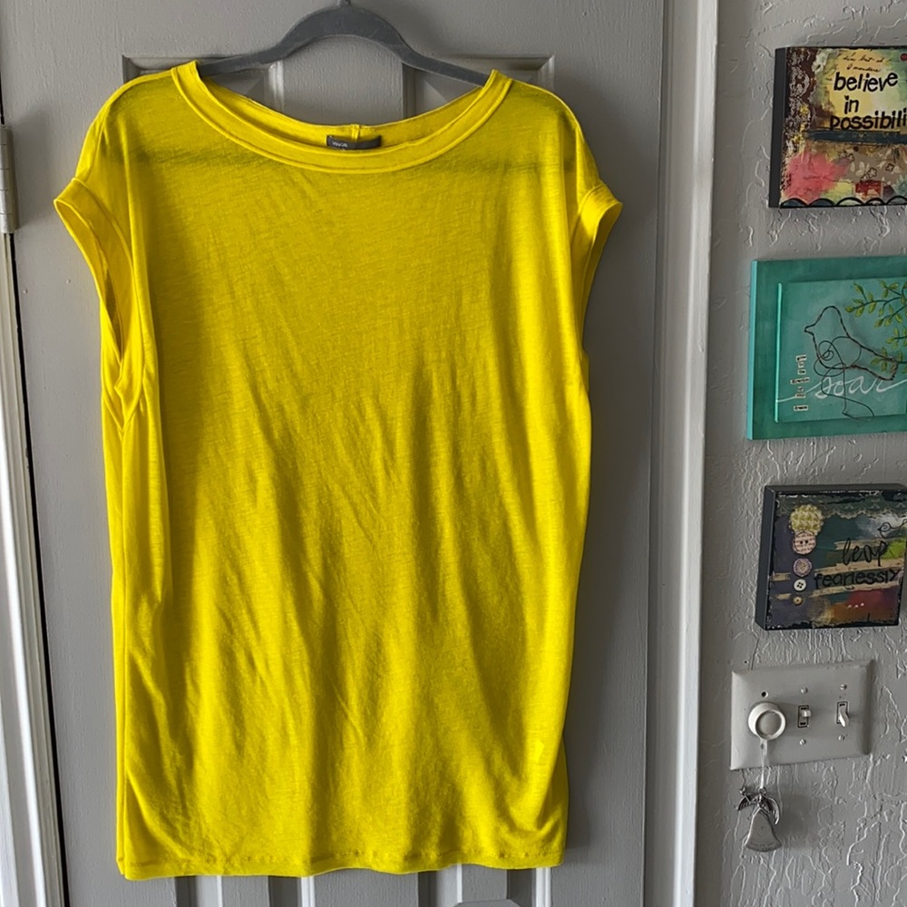 VINCE lightweight soft tee, long length